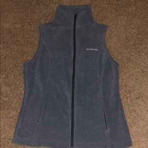 Columbia vest